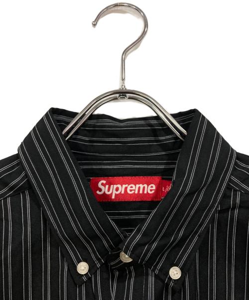 SUPREME（シュプリーム）Supreme (シュプリーム) Pinstripe Shirt ブラック×ホワイト サイズ:SIZE Lの古着・服飾アイテム