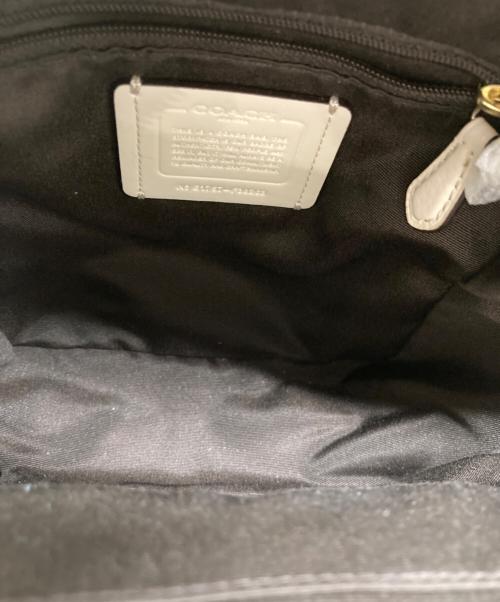 COACH（コーチ）COACH (コーチ) チャーリー ペブルドレザー ミニ リュックサック ホワイトの古着・服飾アイテム