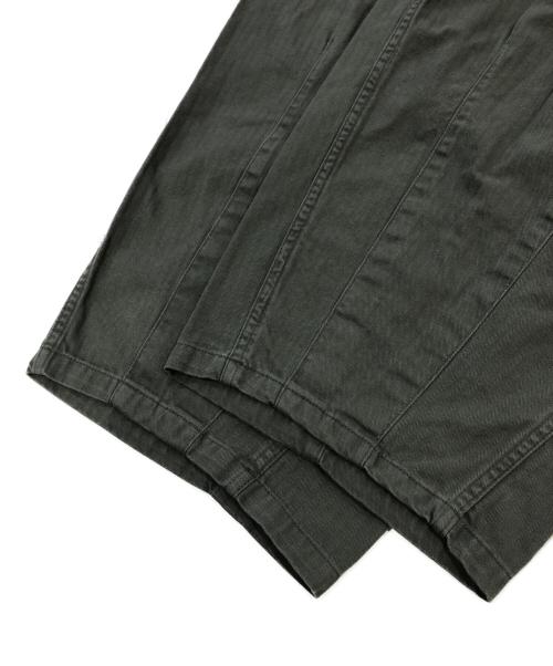 is-ness（イズネス）is-ness (イズネス) NU MILITARY BALLOON PANTS グリーン サイズ:-の古着・服飾アイテム