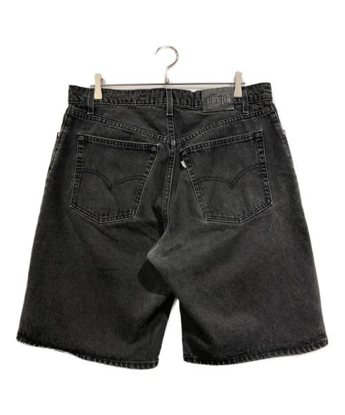 LEVI'S（リーバイス）LEVI'S (リーバイス) デニムハーフパンツ ブラック サイズ:SIZE 36の古着・服飾アイテム