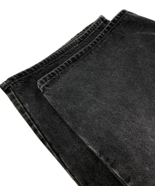 LEVI'S（リーバイス）LEVI'S (リーバイス) デニムハーフパンツ ブラック サイズ:SIZE 36の古着・服飾アイテム