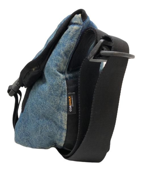SUPREME（シュプリーム）Supreme (シュプリーム) Denim Messenger Bag ブルーの古着・服飾アイテム