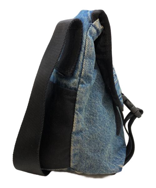 SUPREME（シュプリーム）Supreme (シュプリーム) Denim Messenger Bag ブルーの古着・服飾アイテム