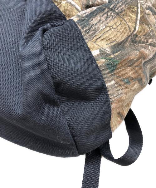SUPREME（シュプリーム）SUPREME (シュプリーム) Denim Backpack Realtree ブラウン×グリーンの古着・服飾アイテム