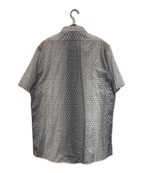 LOUIS VUITTON（ルイ ヴィトン）LOUIS VUITTON (ルイ ヴィトン) 半袖シャツ ホワイト サイズ:SIZE XLの古着・服飾アイテム