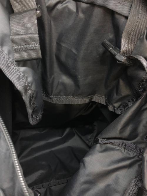 Patagonia（パタゴニア）Patagonia (パタゴニア) ウルトラライト・ブラックホール・トート・パック ブラックの古着・服飾アイテム