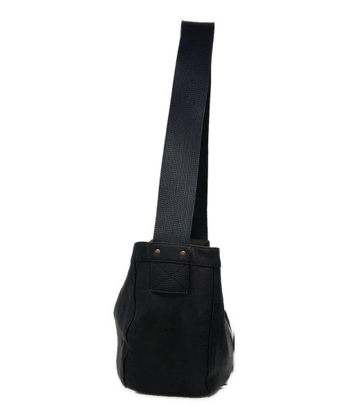 Taiga Takahashi（タイガ タカハシ）Taiga Takahashi (タイガ タカハシ) Lot.018 Newsboy Bag Horse Leather Small ブラックの古着・服飾アイテム