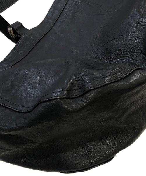 Taiga Takahashi（タイガ タカハシ）Taiga Takahashi (タイガ タカハシ) Lot.018 Newsboy Bag Horse Leather Small ブラックの古着・服飾アイテム