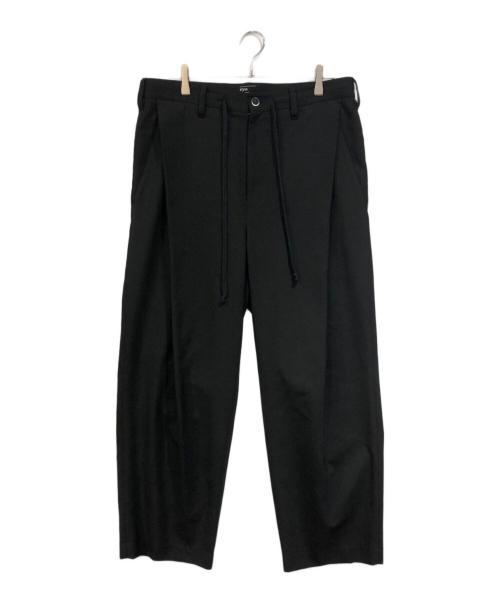 s'yte（サイト）s'yte (サイト) タックデザインスラックスパンツ ブラック サイズ:SIZE Mの古着・服飾アイテム