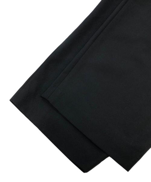 s'yte（サイト）s'yte (サイト) タックデザインスラックスパンツ ブラック サイズ:SIZE Mの古着・服飾アイテム