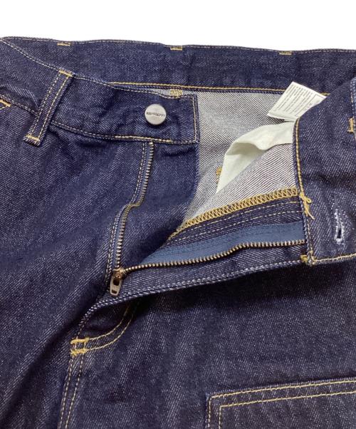 Carhartt WIP（カーハート ワーク イン プログレス）CARHARTT WIP (カーハート ワーク イン プログレス) DOUBLE KNEE PANT インディゴ サイズ:SIZE 30/32の古着・服飾アイテム