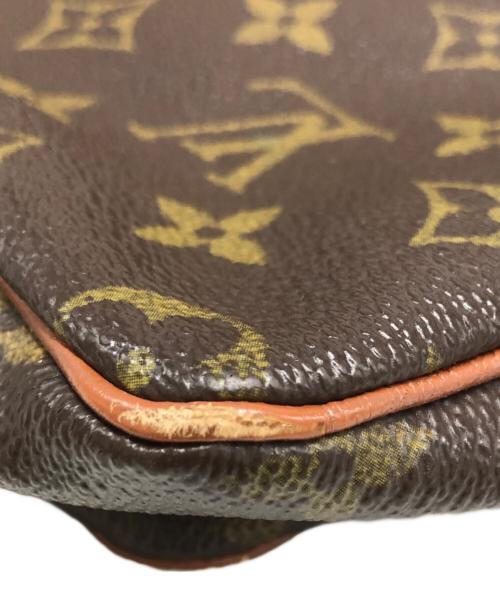 LOUIS VUITTON（ルイ ヴィトン）LOUIS VUITTON (ルイ ヴィトン) ショルダーバッグ ブラウンの古着・服飾アイテム