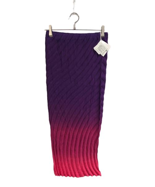 ISSEY MIYAKE（イッセイミヤケ）ISSEY MIYAKE (イッセイミヤケ) Luxe Long Pleated Ombre Skirt パープル サイズ:SIZE2の古着・服飾アイテム
