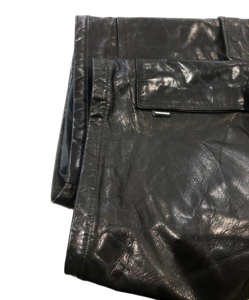 NEIGHBORHOOD（ネイバーフッド）NEIGHBORHOOD (ネイバーフッド) LEATHER CARGO SHORT PANTS ブラック サイズ:SIZE Lの古着・服飾アイテム