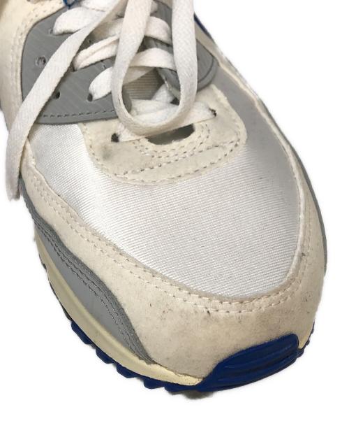 NIKE（ナイキ）NIKE (ナイキ) スニーカー ホワイト サイズ:SIZE 27.5cmの古着・服飾アイテム