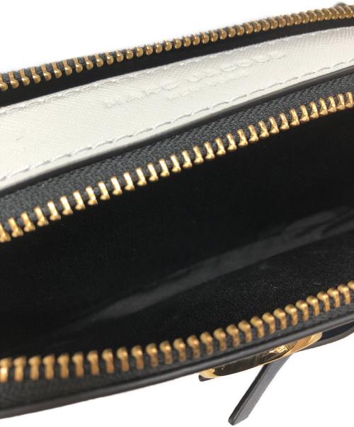MARC JACOBS（マークジェイコブス）MARC JACOBS (マークジェイコブス) スナップショット ショルダーバッグ ネイビーの古着・服飾アイテム
