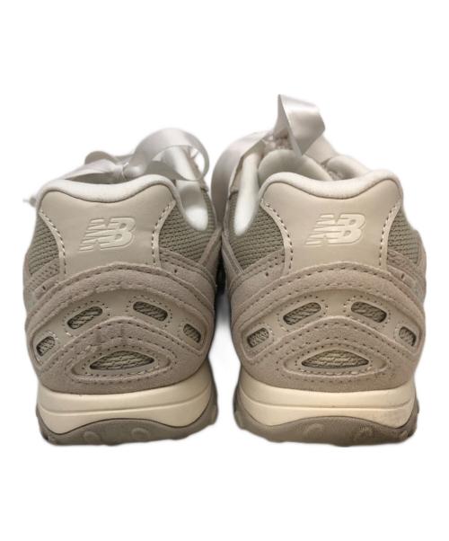 NEW BALANCE（ニューバランス）NEW BALANCE (ニューバランス) U204L2SZ LIGHT BEIGE ホワイト サイズ:SIZE 25.5cmの古着・服飾アイテム