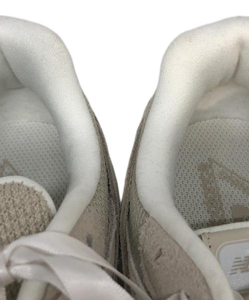NEW BALANCE（ニューバランス）NEW BALANCE (ニューバランス) U204L2SZ LIGHT BEIGE ホワイト サイズ:SIZE 25.5cmの古着・服飾アイテム