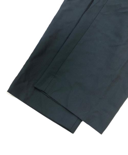 MARKAWARE（マーカウェア）MARKAWARE (マーカウェア) CLASSIC FIT TROUSERS ORGANIC WOOL TROPICAL グリーン サイズ:SIZE 2の古着・服飾アイテム