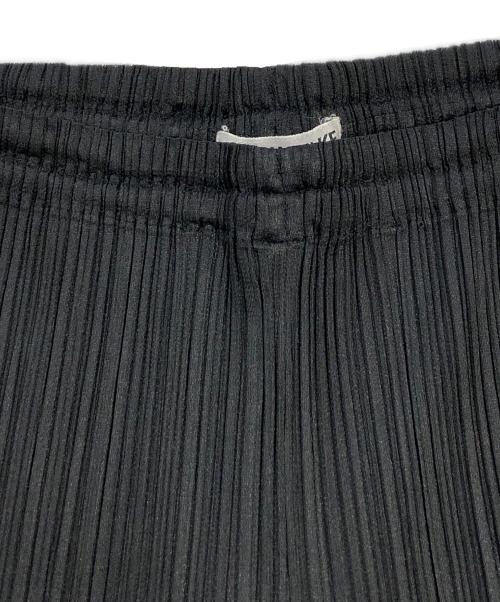 ISSEY MIYAKE（イッセイミヤケ）ISSEY MIYAKE (イッセイミヤケ) プリーツパンツ ブラック サイズ:SIZE Mの古着・服飾アイテム