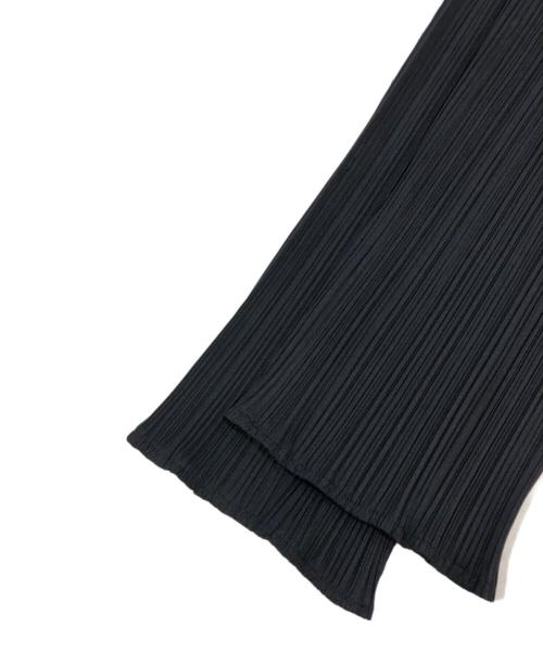 ISSEY MIYAKE（イッセイミヤケ）ISSEY MIYAKE (イッセイミヤケ) プリーツパンツ ブラック サイズ:SIZE Mの古着・服飾アイテム