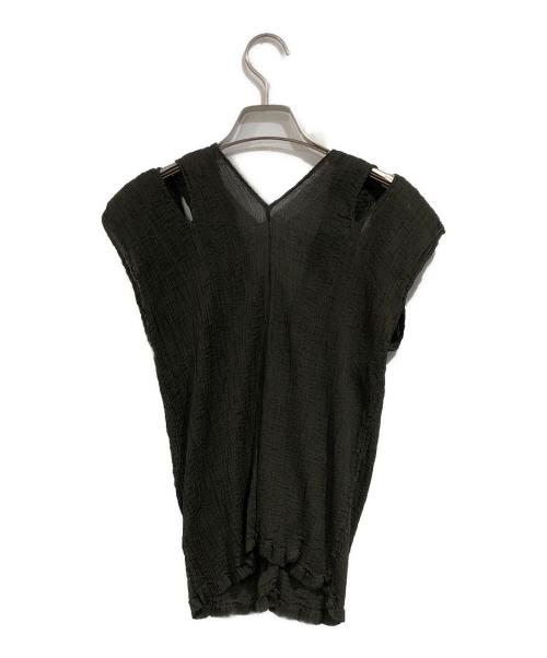 me ISSEY MIYAKE（ミーイッセイ ミヤケ）me ISSEY MIYAKE (ミーイッセイ ミヤケ) ショルダースリットノースリーブカットソー グリーン サイズ:SIZE Freeの古着・服飾アイテム