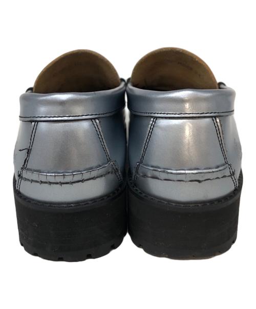 kenford（ケンフォード）kenford (ケンフォード) TANK SOLE LOAFERS シルバー サイズ:SIZE 24cmの古着・服飾アイテム
