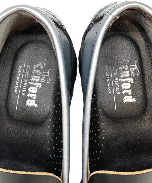 kenford（ケンフォード）kenford (ケンフォード) TANK SOLE LOAFERS シルバー サイズ:SIZE 24cmの古着・服飾アイテム