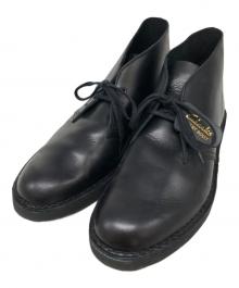 CLARKS（クラークス）の古着「チャッカーブーツ」｜ブラック
