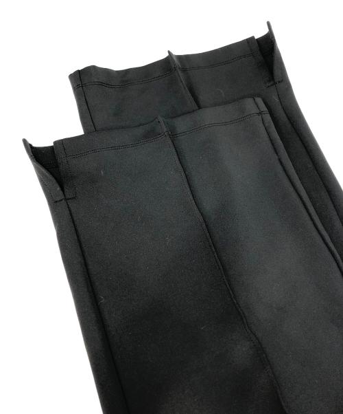 ISSEY MIYAKE（イッセイミヤケ）ISSEY MIYAKE (イッセイミヤケ) ナイロンブレンドセンタープレスパンツ ブラック サイズ:SIZE 3の古着・服飾アイテム