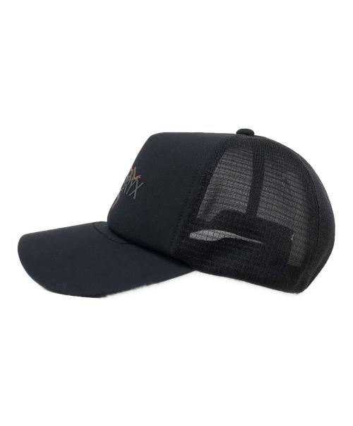 ARC'TERYX（アークテリクス）ARC'TERYX (アークテリクス) BIRD WORD TRUCKER HAT ブラック サイズ:SIZE Sの古着・服飾アイテム