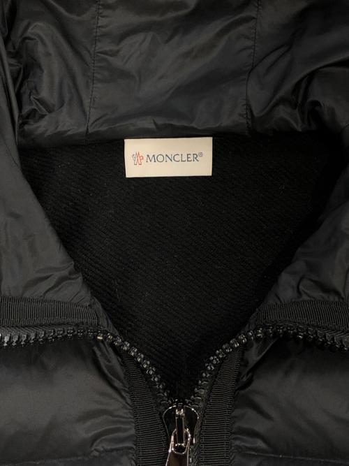 MONCLER（モンクレール）MONCLER (モンクレール) MAGLIA CADIGAN ブラック サイズ:SIZE Mの古着・服飾アイテム