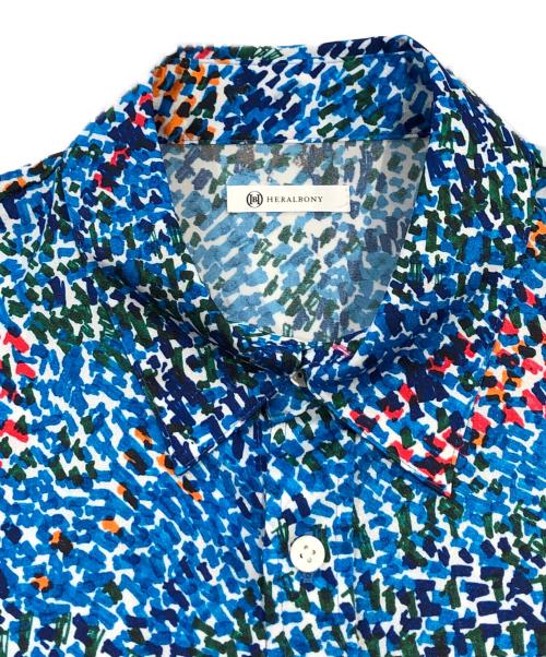HERALBONY（ヘラルボニー）HERALBONY (ヘラルボニー) シャツブラウス「（無題）（青）」 ブルー サイズ:SIZE Freeの古着・服飾アイテム