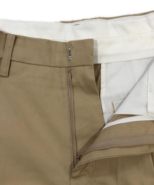 HERALBONY（ヘラルボニー）HERALBONY (ヘラルボニー) ワイドチノパンツ「maru-mm2024」 ベージュ サイズ:SIZE Lの古着・服飾アイテム