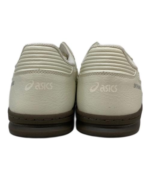 asics（アシックス）asics (アシックス) SKYHAND OG ローカットスニーカー アイボリー サイズ:SIZE 27.5cmの古着・服飾アイテム