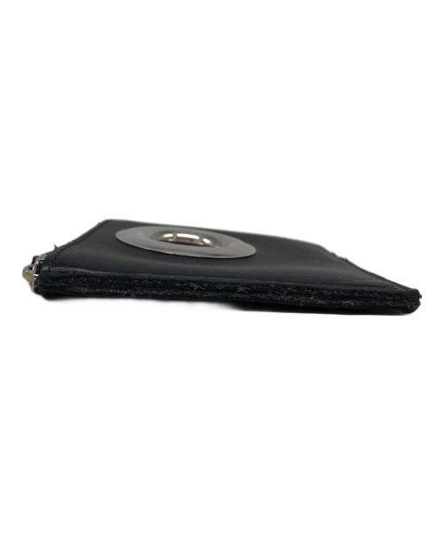 COMME des GARCONS（コムデギャルソン）COMME des GARCONS (コムデギャルソン) Euelet Detailed Zip-Up Wallet ブラックの古着・服飾アイテム