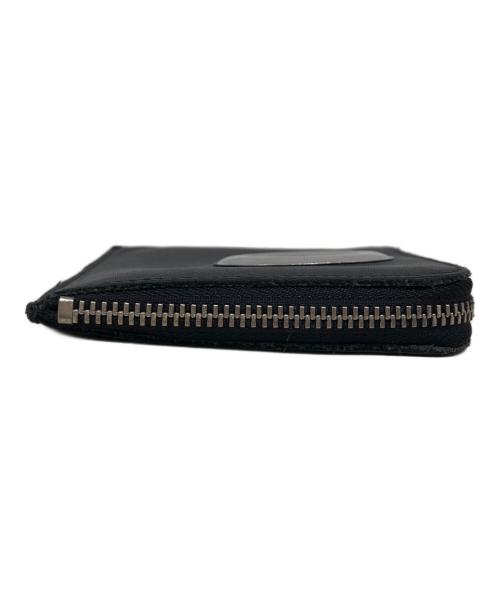COMME des GARCONS（コムデギャルソン）COMME des GARCONS (コムデギャルソン) Euelet Detailed Zip-Up Wallet ブラックの古着・服飾アイテム