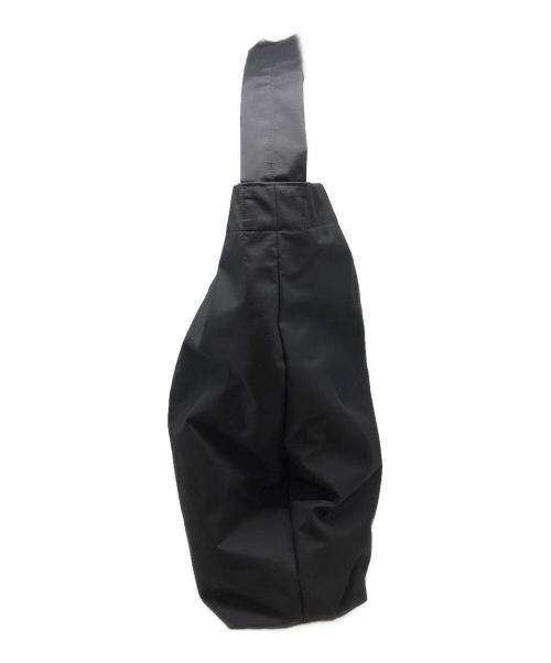 ELLA（エラ）eLLa (エラ) HRINK PIPE BAG ブラックの古着・服飾アイテム