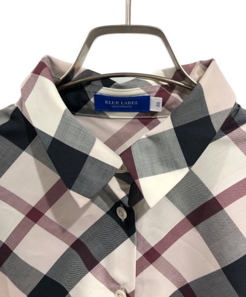 BLUE LABEL CRESTBRIDGE（ブルーレーベルクレストブリッジ）BLUE LABEL CRESTBRIDGE (ブルーレーベルクレストブリッジ) クレストブリッジチェックキャンディスリーブブラウス ベージュ×ブラックxレッド サイズ:SIZE 38の古着・服飾アイテム