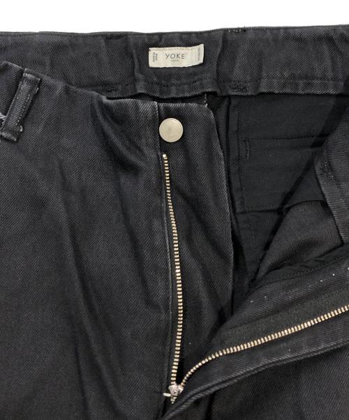 YOKE（ヨーク）YOKE (ヨーク) 1pleated Wide Tapered Trousers ブラック サイズ:SIZE 4の古着・服飾アイテム