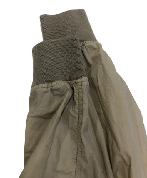 STONE ISLAND（ストーンアイランド）STONE ISLAND (ストーンアイランド) HD Pelleovo コットン ボンバー ジャケット ベージュ サイズ:SIZE Sの古着・服飾アイテム