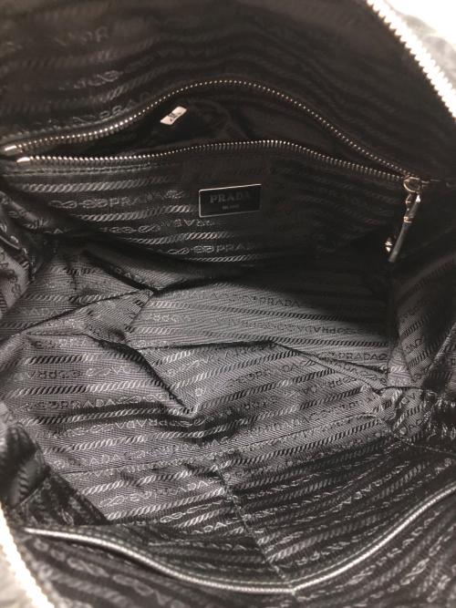 PRADA（プラダ）PRADA (プラダ) チェーンショルダーバッグ ブラックの古着・服飾アイテム