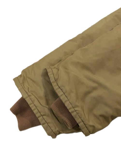 L.L.Bean（エルエルビーン）L.L.Bean (エルエルビーン) ダウンジャケット ベージュ サイズ:-の古着・服飾アイテム