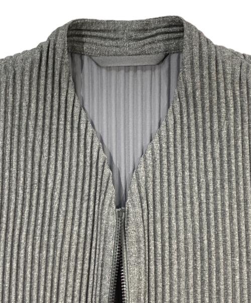 HOMME PLISSE ISSEY MIYAKE（オム プリッセ イッセイ ミヤケ）HOMME PLISSE ISSEY MIYAKE (オム プリッセ イッセイ ミヤケ) プリーツジップアップジャケット グレー サイズ:SIZE 1の古着・服飾アイテム