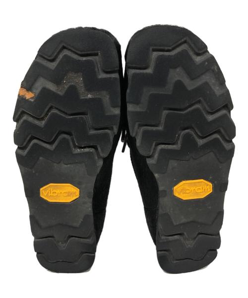 ATMOS（アトモス）atmos (アトモス) CLARKS (クラークス) THE BLACK EYE PATCH (ブラックアイパッチ) Wallabee Black Hair ブラック サイズ:SIZE 24cmの古着・服飾アイテム