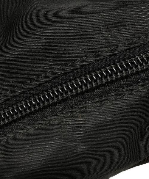 PRADA（プラダ）PRADA (プラダ) 刺繍ナイロントートバッグ ブラックの古着・服飾アイテム