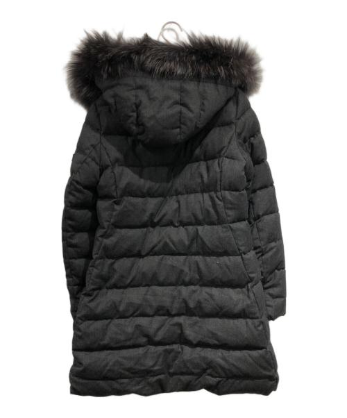 TATRAS（タトラス）TATRAS (タトラス) ウールロングファー付きダウンコート グレー サイズ:SIZE 03の古着・服飾アイテム