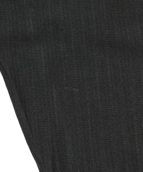 HOMME PLISSE ISSEY MIYAKE（オム プリッセ イッセイ ミヤケ）HOMME PLISSE ISSEY MIYAKE (オム プリッセ イッセイ ミヤケ) プリーツテーパードパンツ ブラック サイズ:SIZE 2の古着・服飾アイテム