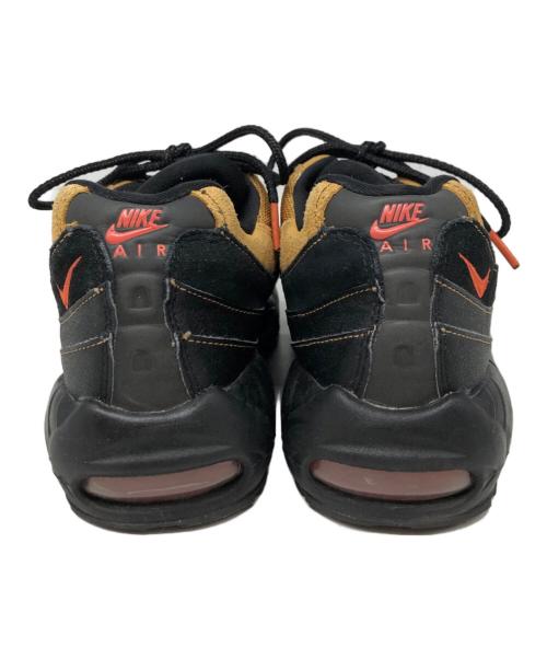 NIKE（ナイキ）NIKE (ナイキ) AIR MAX 95 ESSENTIAL ベージュ サイズ:SIZE 26.5cmの古着・服飾アイテム