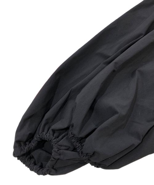 YORI（ヨリ）yori (ヨリ) 撥水ストレッチパーカー ブラック サイズ:SIZE Freeの古着・服飾アイテム